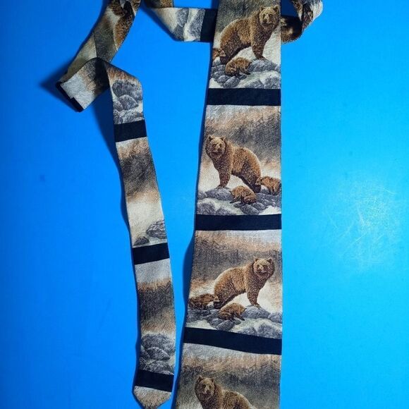 Endangered Species Silk Tie-The Stillness by Bonnie Marris  1999 Bears Width 4" - Picture 2 of 3